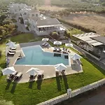Callisto Seaside Homes & * Marathópoli