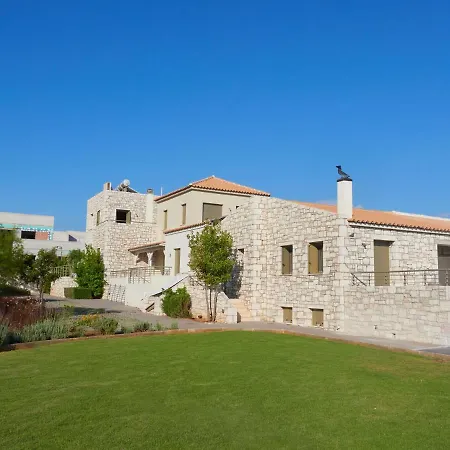 Callisto Seaside Homes & Apartment *