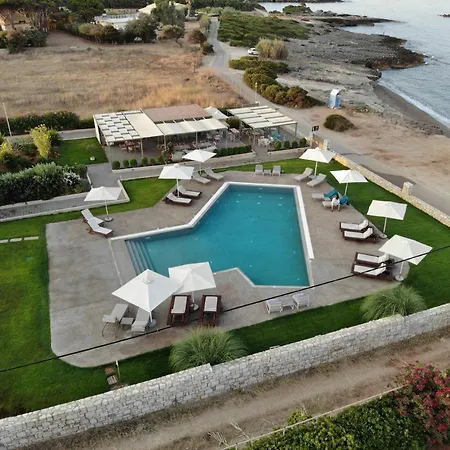 Callisto Seaside Homes & Appartement Marathopoli