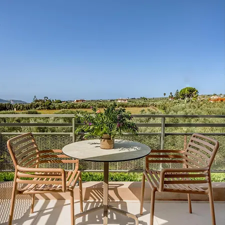 Callisto Seaside Homes & Appartamento *