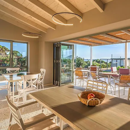 Callisto Seaside Homes & *