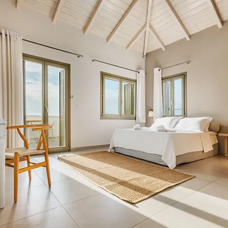 Callisto Seaside Homes & Appartamento *