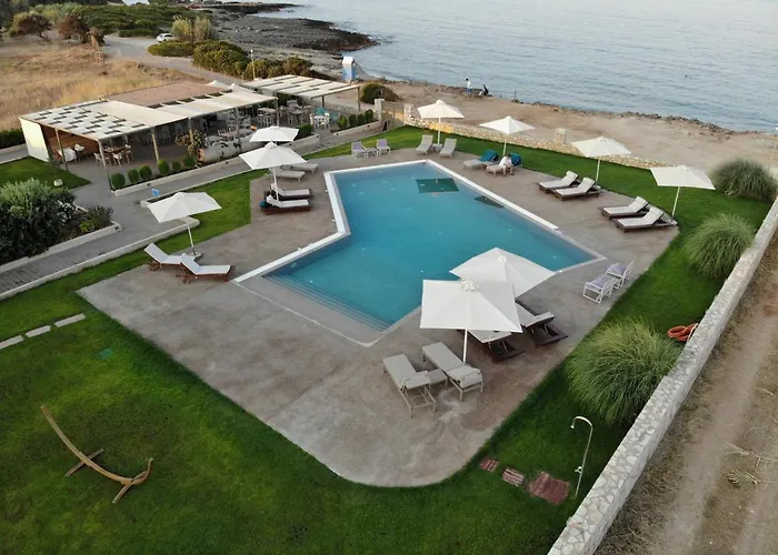 Callisto Seaside Homes & Apartmán