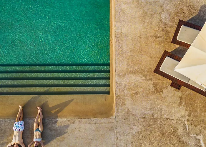 Callisto Seaside Homes & Apartamento