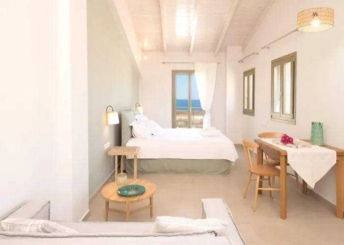 Callisto Seaside Homes & *