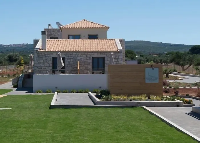 Callisto Seaside Homes & Apartmán *