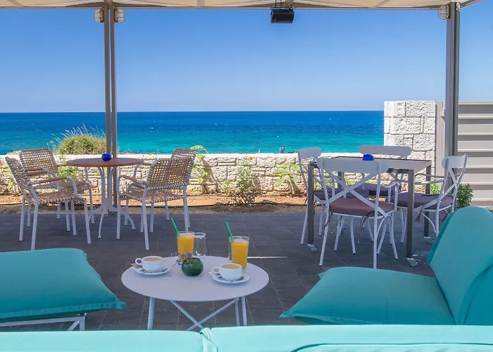 Callisto Seaside Homes & Apartmán Marathopoli