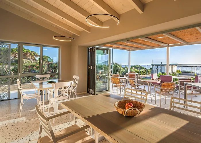 Callisto Seaside Homes & Apartmán Marathopoli